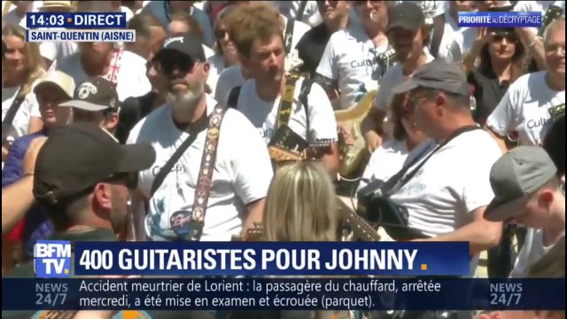 Record battu à Saint-Quentin (Aisne): 400 guitaristes jouent en coeur Toute la musique que j'aime