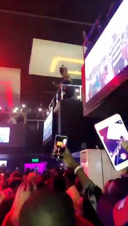 Danseuse de Wally Seck