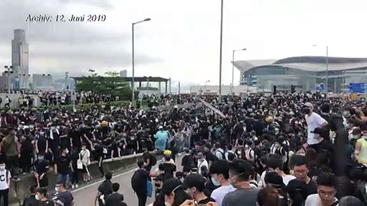 Hongkong setzt umstrittenes Auslieferungsgesetz aus