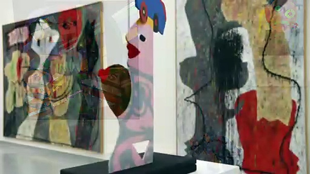 Visite de l'exposition  consacrée à l’artiste portugais José de Guimarães au musée Würth à Erstein