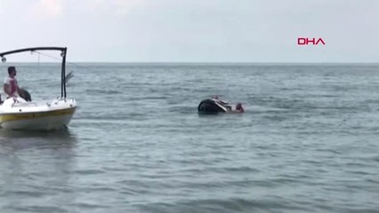 BURSA Batmaya başlayan Jet-Ski'den atlayınca gölde mahsur kaldılar