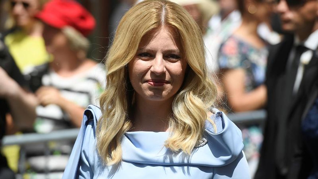 Neue Präsidentin Caputova in Bratislava vereidigt