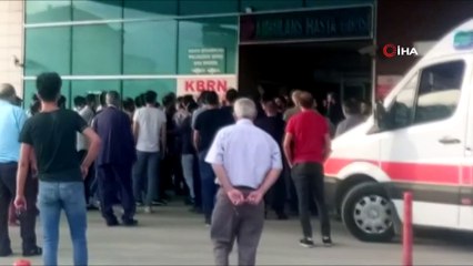 İki grup birbirine girdi 4 yaralı