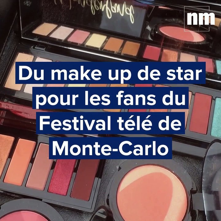 Une séance de maquillage au Festival TV de Monte-Carlo