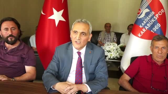 Hiçbir personelimizin ve oyuncumuzun kulüpte alacağı yoktur