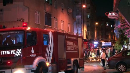 Esenler’de çatıda çıkan yangın paniğe neden oldu