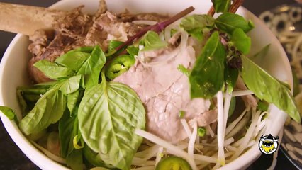 How to Eat Pho Like a Pro | Food Skills