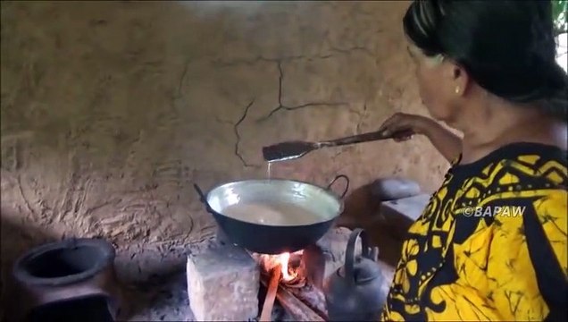 Village Aliments Noix de Cajou Caramel Fudge préparé dans mon Village par ma Maman
