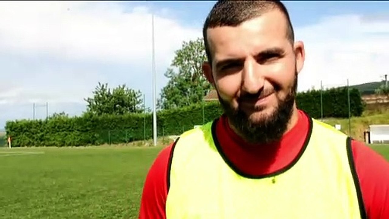 Barrage R3 – Youssef AZIZI réagit après la victoire du FC VENISSIEUX B contre le LOSC