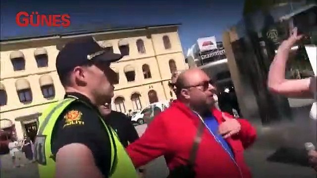 Norveç'te İslam karşıtı gösteride Kur'an-ı Kerim provakasyonu