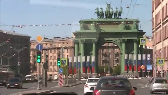 Sightseeing Views of St Petersburg by Minibus - Russia Holidays