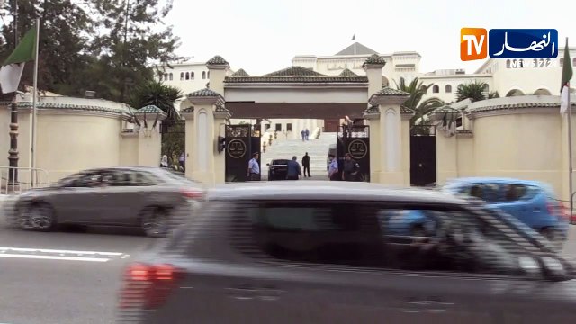 لحظة وصول وزير المالية الأسبق كريم جودي للمحكمة العليا