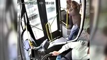 Kalp krizi geçiren yolcuyu otobüs şoförü hastaneye götürdü