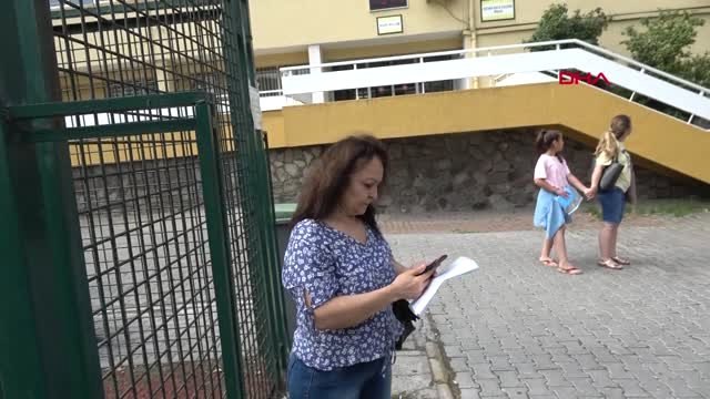 İZMİR KİMLİĞİNİ UNUTTUĞU İÇİN SINAVA GİREMEYEN ÖĞRENCİYE ANNE AZARI