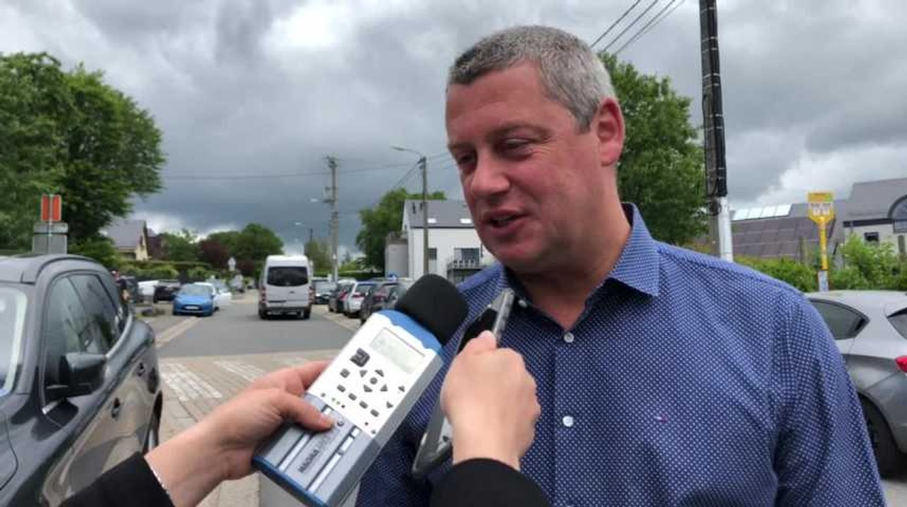 La Meuse-Luxembourg - interview de Fourny au bureau de vote de Neufchateau