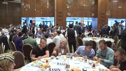 Bahçeli, hemşehri dernekleri temsilcileriyle bir araya geldi - detaylar - İSTANBUL