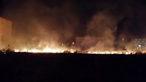 Andria: vasto incendio a ridosso delle abitazioni