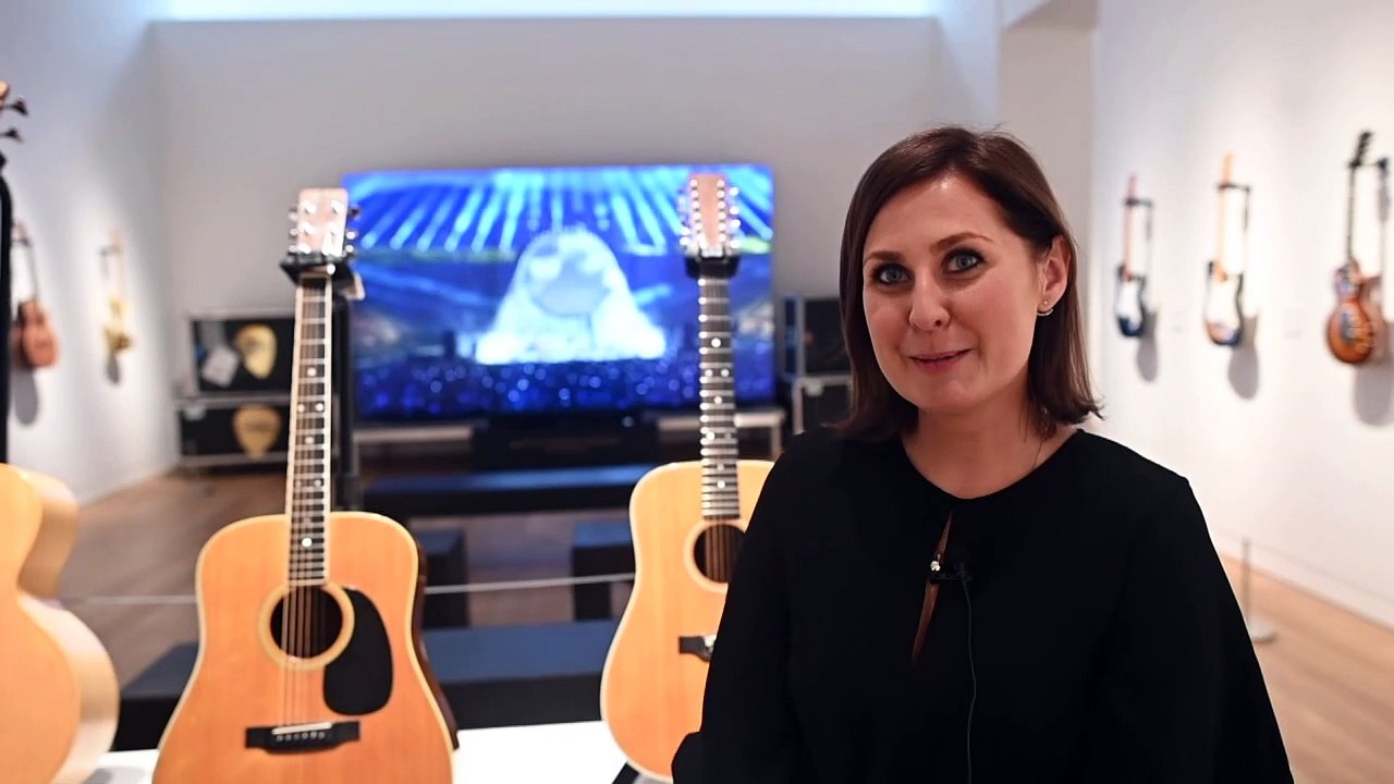 Astro do Pink Floyd leiloa guitarras