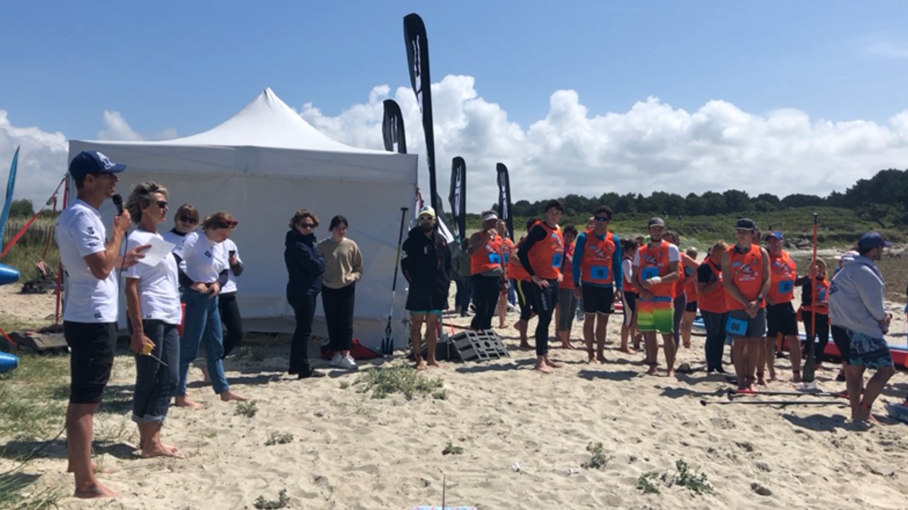 Départ de la course élite du SNSM Morbihan Padd...