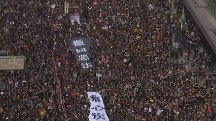 Mar Negro contra líder de Hong Kong