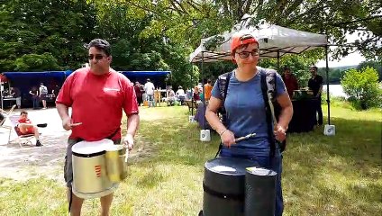 Broc N Roll à Messein : ils tapent sur des bidons, et ça leur va bien