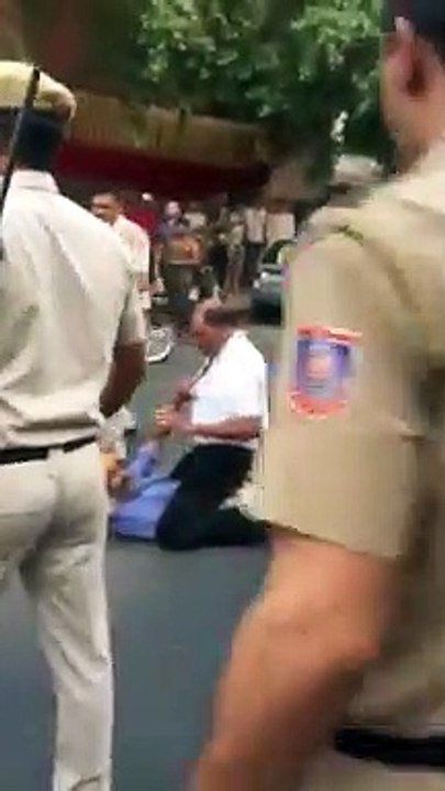 sikh vs police