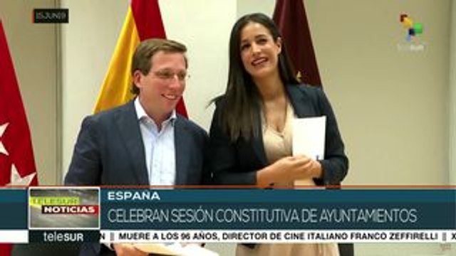 España celebra la sesión constitutiva de sus Ayuntamientos