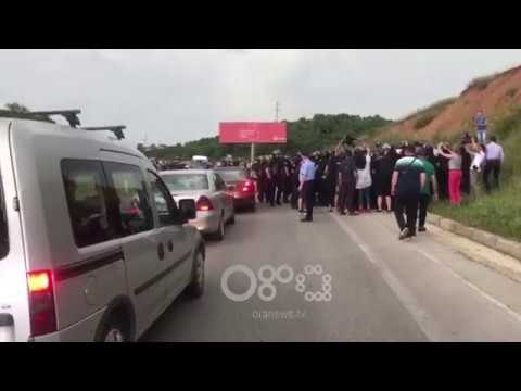 RTV Ora - Protestë kundër Ramës, marshimi në aksin nacional Korçë-Pogradec
