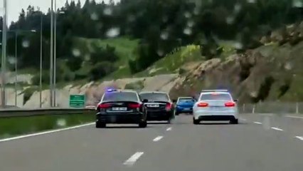 Bahçeli İstanbul'a Mercedes aracı ve Mehter Marşı ile girdi