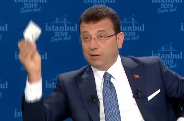 İmamoğlu canlı yayında neden cebinden para çıkardı