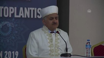 Diyanet İşleri Başkanı Erbaş'tan hac kafile başkanlarına uyarılar (1)