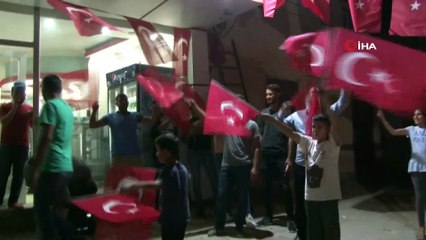 Kavga ihbarına gelen jandarmaya havai fişekli 180. yıl kutlaması