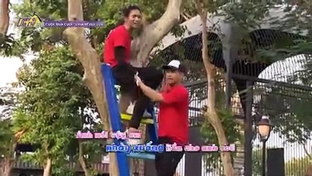 Hari hứa “tăng lương” cho Trấn Thành nếu ngồi yên cho vợ xé bảng tên