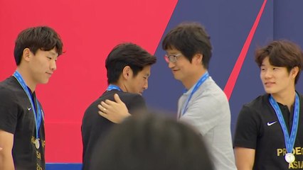 [U-20 월드컵] 2년 여 동행 마무리...서로 안아주며 격려 / YTN