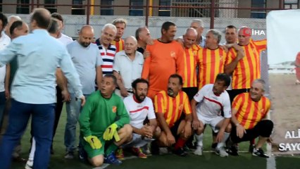 Ayvalık ve Küçükköy’ün efsanevi futbolcusu Ali İhsan Erbil unutulmadı