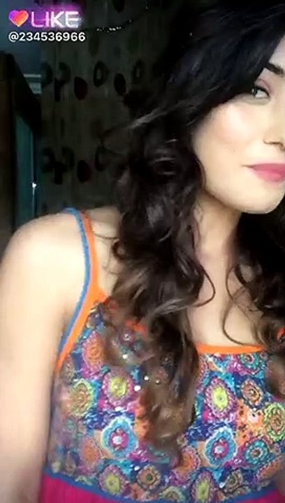 Girl beautyfull talk