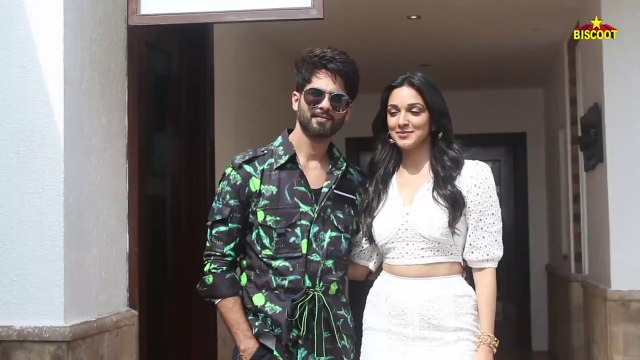 Shahid Kapoor's WEIRD REACTION on KISSING Kiara Advani _ Kabir Singh Promotion