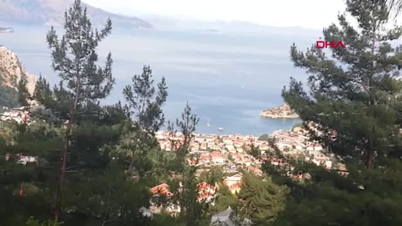 MUĞLA KEÇEDEN PABUÇ YAPIP, DÜNYAYA SATIYOR