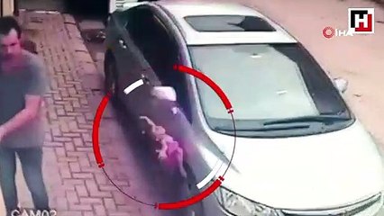 سقوط طفلة سورية من الدّور الثالث بولاية صقاريا (فيديو)