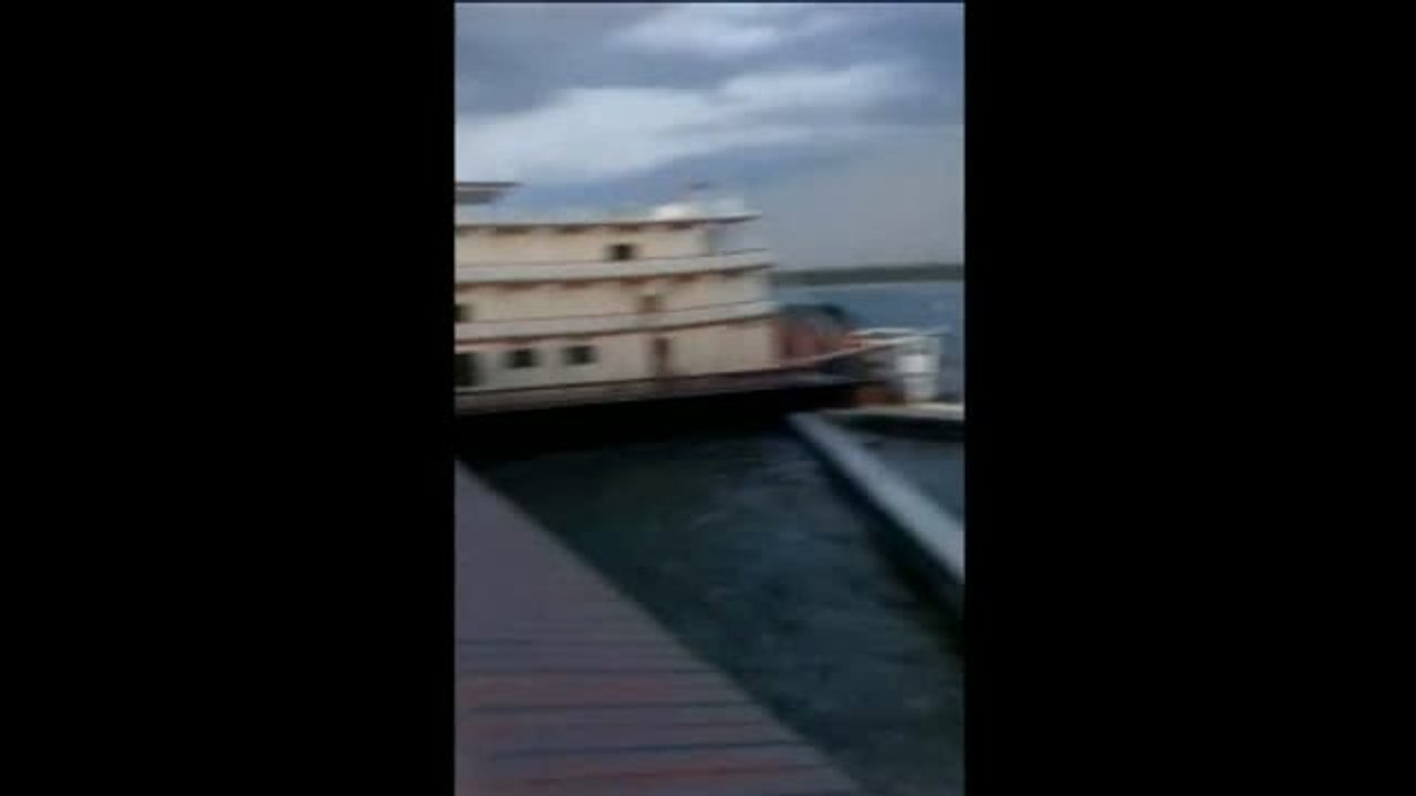 Tragedia en Missouri: al menos 17 muertos y varios desaparecidos al volcarse un barco turístico en un lago