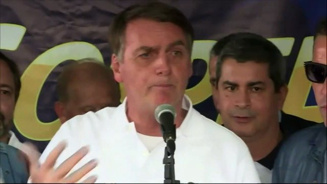 Bolsonaro admite disputar reeleição