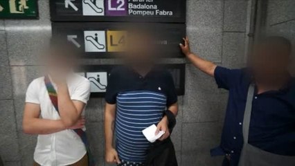 Carteristas se camuflan de turistas para hacer el agosto en Barcelona