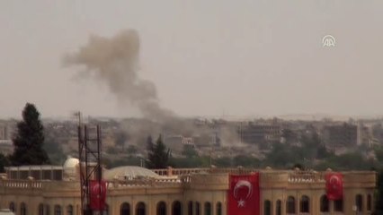 YPG/PKK'nın sözde asayiş binasının önünde saldırı