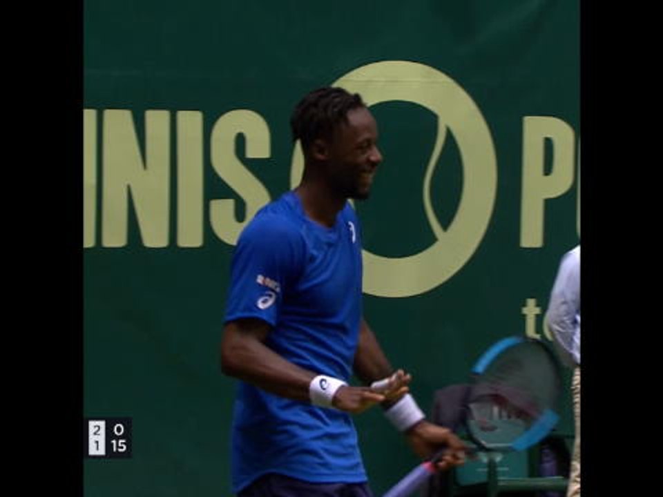 TENNIS: ATP: Halle - L'incroyable point de Gaël Monfils