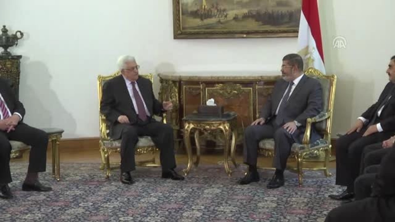 (ARŞİV) - Muhammed Mursi vefat etti - Mursi-Abbas görüşmesi