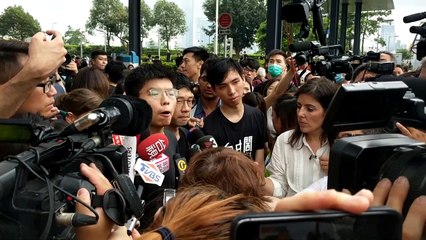 Recién liberado activista Joshua Wong se suma a protestas contra ejecutivo de Hong Kong