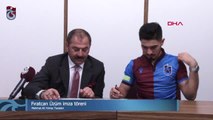 SPOR Trabzonspor, Fıratcan Üzüm için imza töreni düzenledi