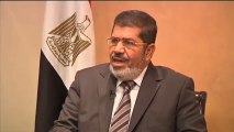 Muere el expresidente de Egipto Mohamed Morsi durante un juicio