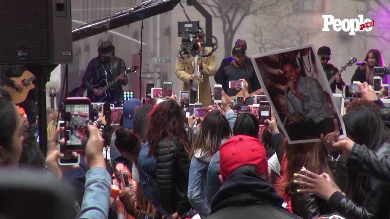 Romeo Santos comparte por primera vez una foto con su bebé