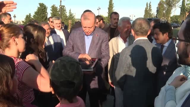 Cumhurbaşkanı Erdoğan, Nakkaştepe Millet Bahçesi'ni gezdi (2)